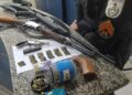 ClickCampos 22 Homem é preso com armas no interior de residência